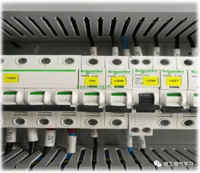 配电箱电气布线标准